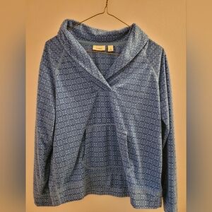 L.L. Bean Blue Patterned Women's Sweater